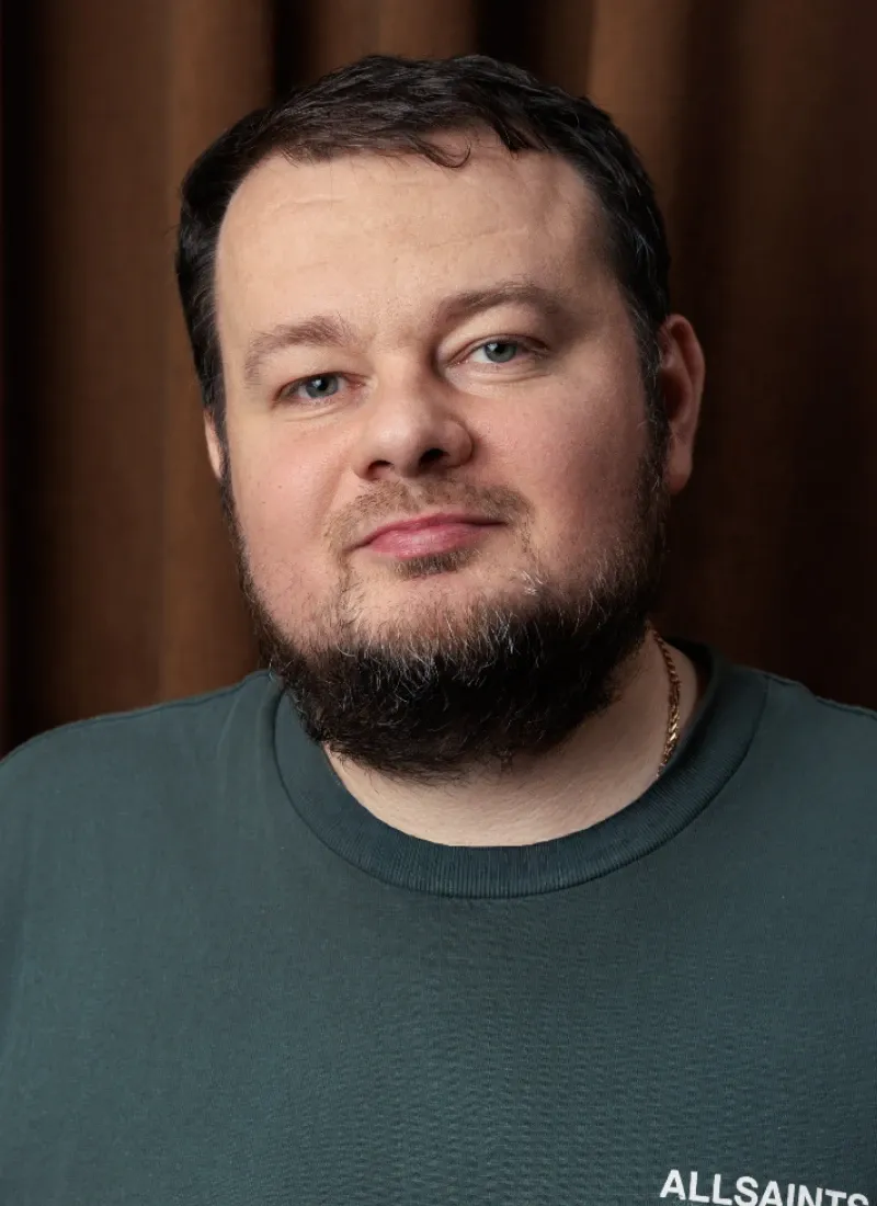 Portrait of Andriy Kolomiyets, Founder of Fatboyscanrun Ltd, Casinolegal, Casinolegitimo and Cassinolegitimo