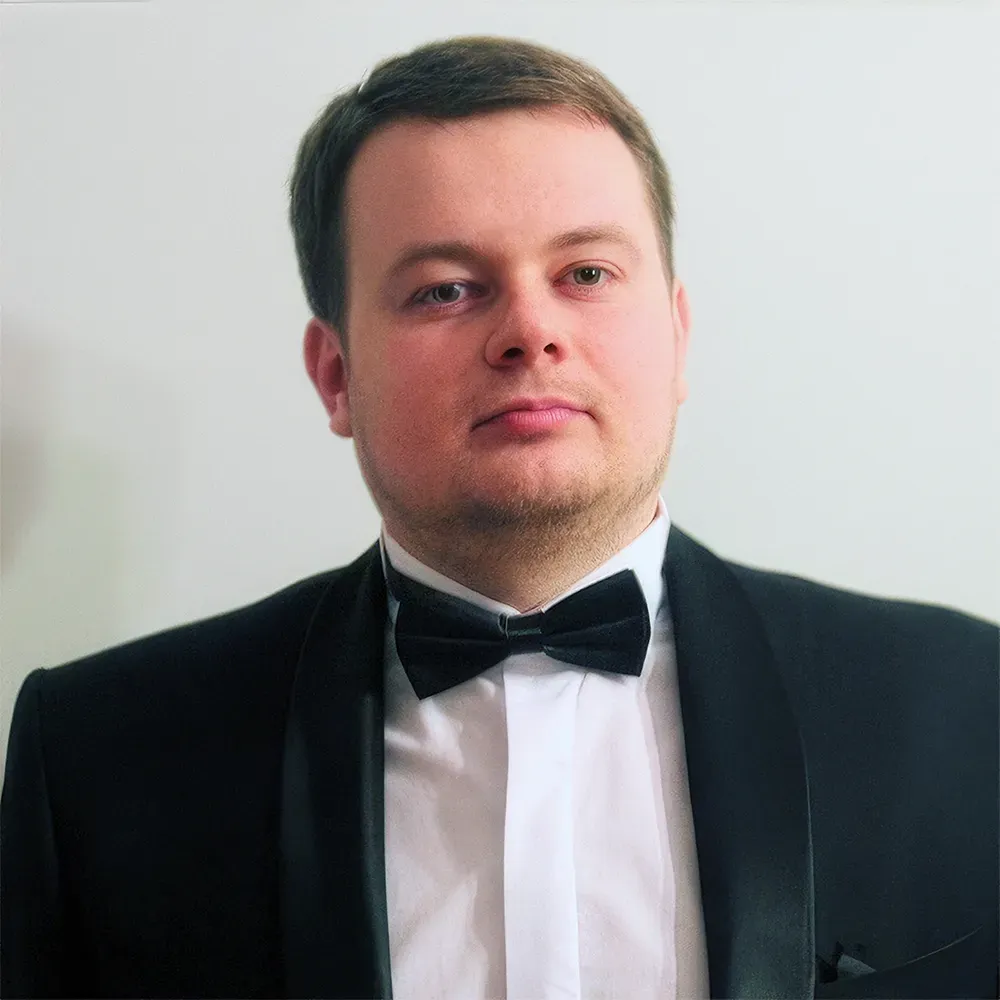 Portrait of Andriy Kolomiyets, founder of Fatboyscanrun Ltd