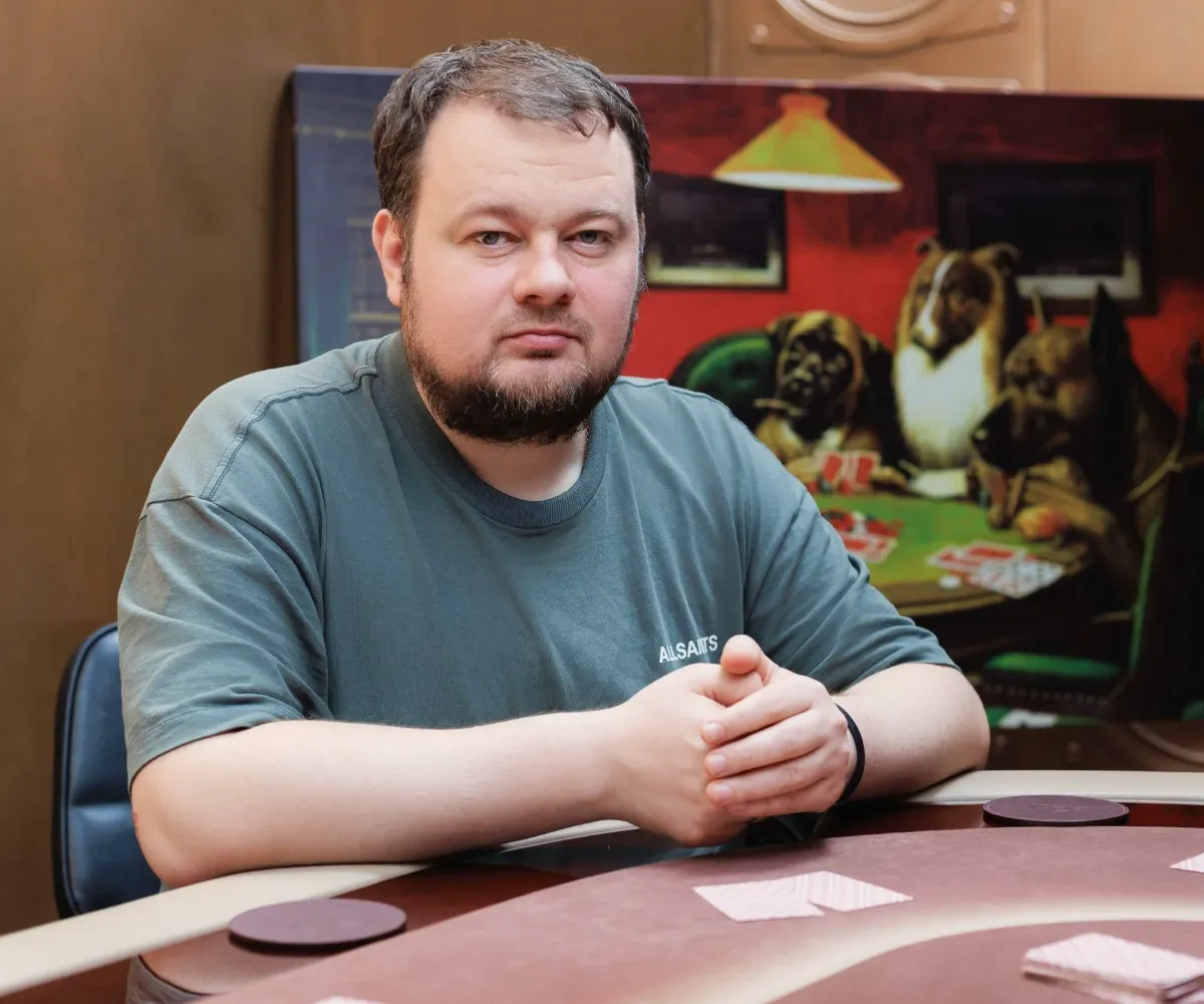 Portrait of Andriy Kolomiyets, founder of Fatboyscanrun Ltd